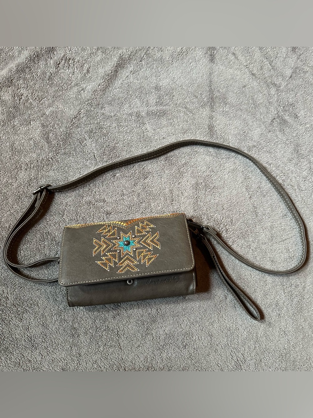 American Bling Western Aztec Embroidered Crossbody Wallet Wristlet TurquoiseGray
